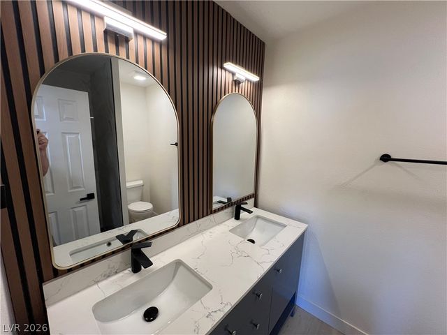 1534 Hialeah Drive D, Las Vegas, NV 89119