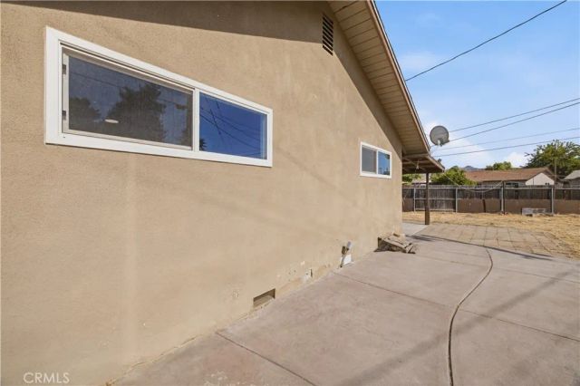 561 Lanier St, Hemet, CA 92543