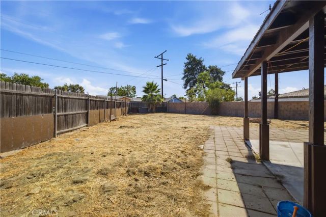561 Lanier St, Hemet, CA 92543