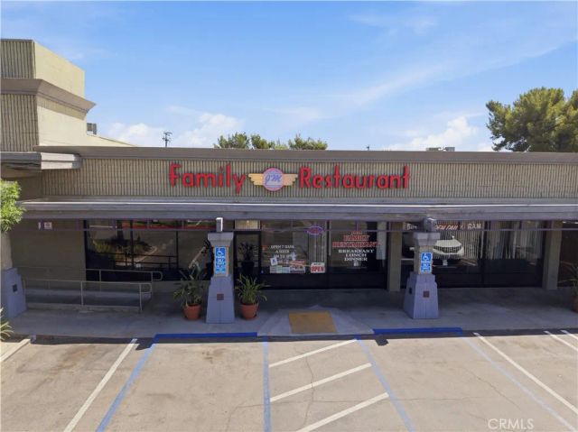 561 Lanier St, Hemet, CA 92543