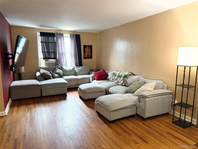 41 Point Street 3B, Yonkers, NY 10701