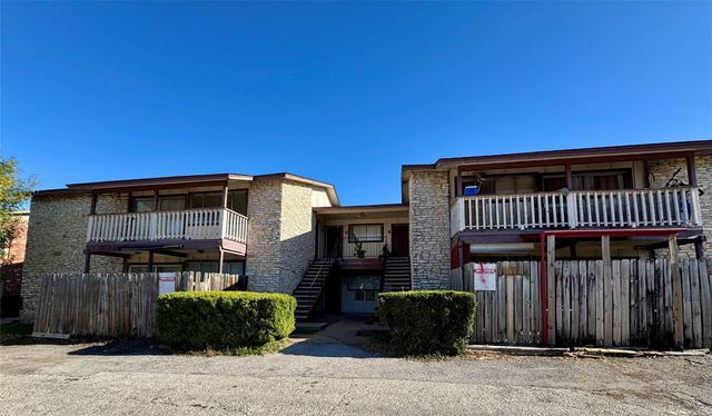 8905 Parkfield DR 102, Austin, TX 78758