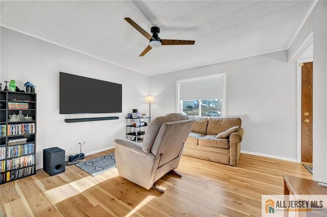 68 Hastings Road, South Brunswick, NJ 08824