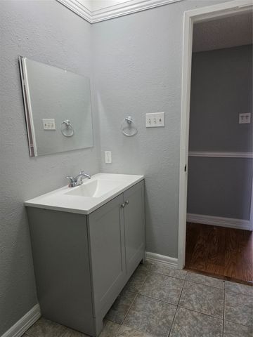 5501 Miami Drive, Rowlett, TX 75088