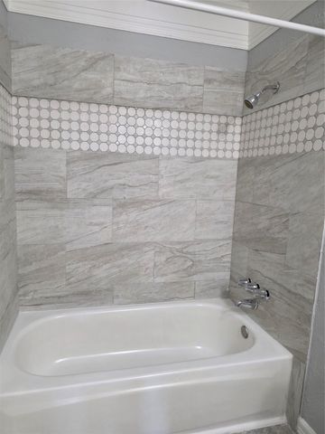 5501 Miami Drive, Rowlett, TX 75088
