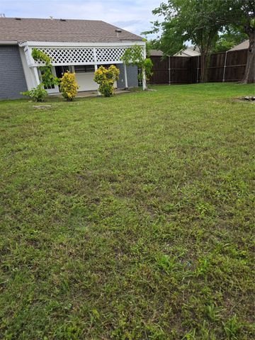 5501 Miami Drive, Rowlett, TX 75088