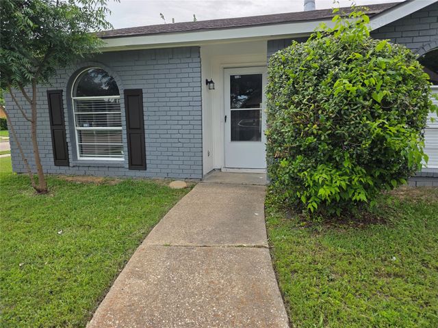 5501 Miami Drive, Rowlett, TX 75088