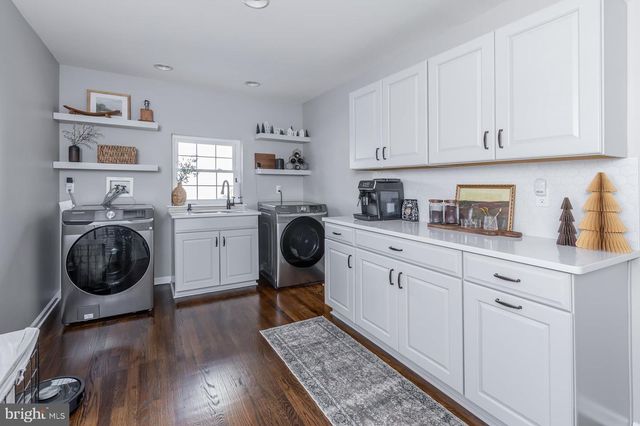 1311 BARNESDALE RD, West Deptford, NJ 08096