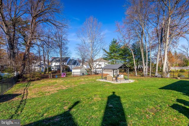 1311 BARNESDALE RD, West Deptford, NJ 08096