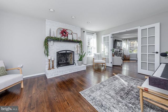 1311 BARNESDALE RD, West Deptford, NJ 08096