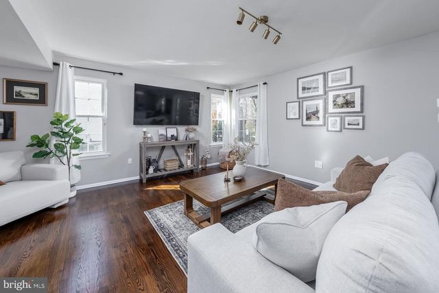 1311 BARNESDALE RD, West Deptford, NJ 08096