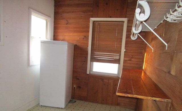 659 Highland St, Northbridge, MA 01534