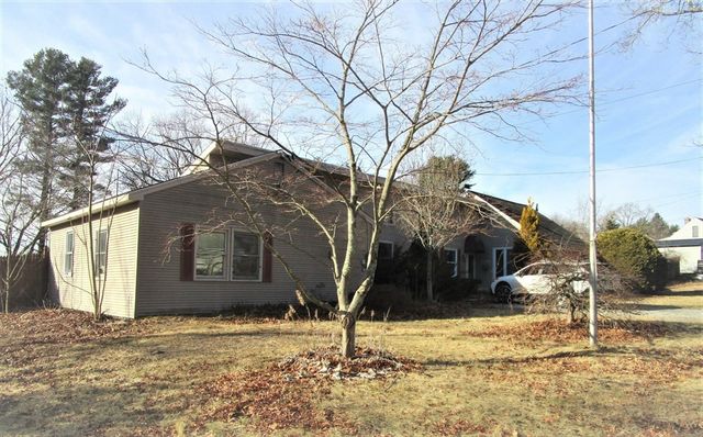 659 Highland St, Northbridge, MA 01534