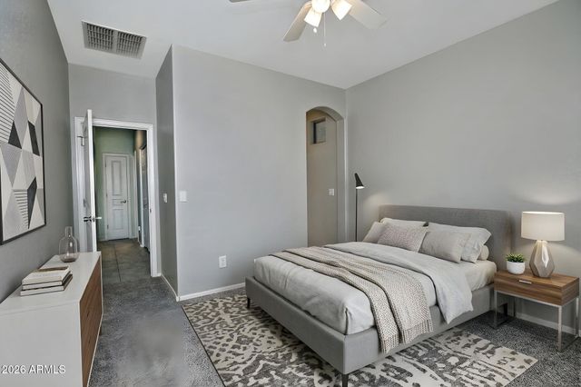 1920 S HUDSON Drive, Chandler, AZ 85286