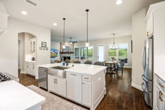 4606 Sky Harbor Drive, Rockwall, TX 75087