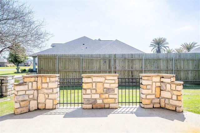 1343 Kildeer Street, Sulphur, LA 70663