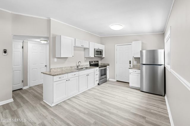 5635 KIMBRELL Drive S, Jacksonville, FL 32210