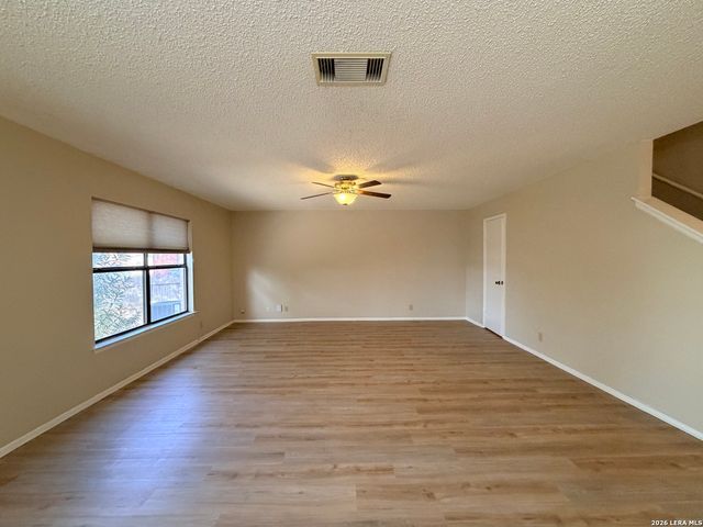 9202 ROQUEFORT, San Antonio, TX 78250