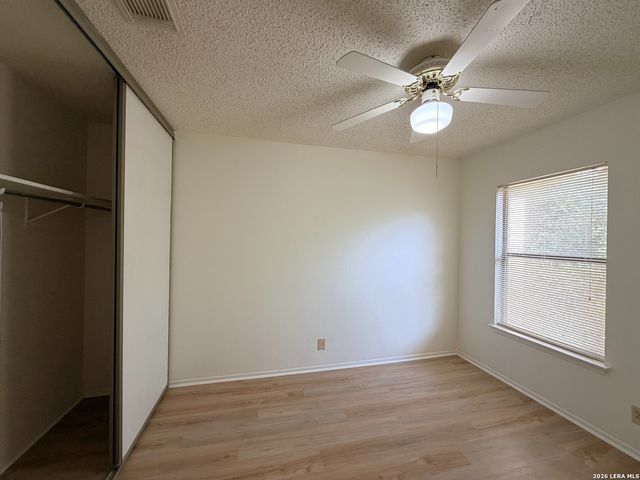 9202 ROQUEFORT, San Antonio, TX 78250