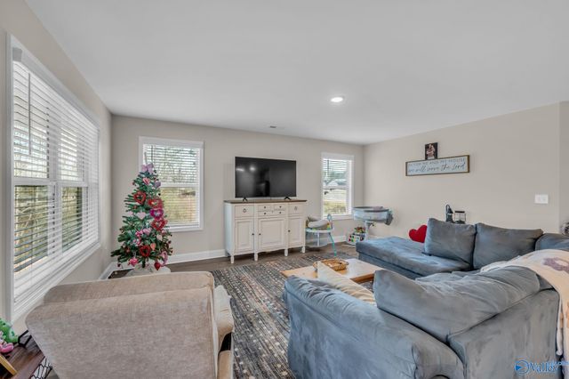 2135 Dawson Lane NE, Cullman, AL 35058