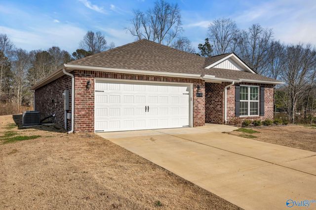 2135 Dawson Lane NE, Cullman, AL 35058