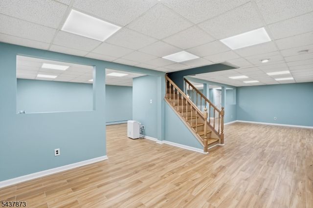 2 Woodside Ave, West Caldwell Twp., NJ 07006
