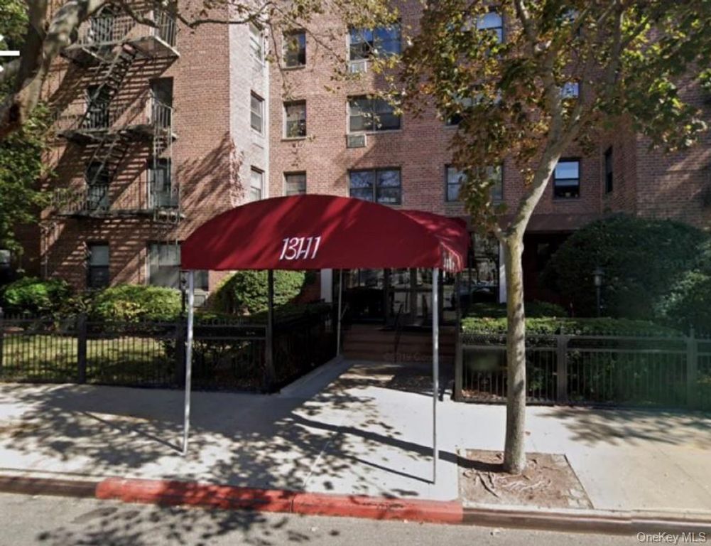 131-11 Kew Gardens Road 1-D, Kew Gardens, NY 11418 — exterior
