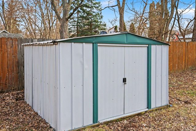 431 Orange Street, Jackson, MI 49202