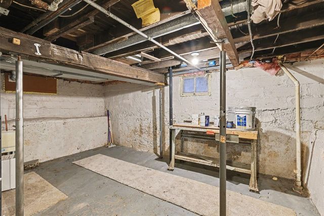 431 Orange Street, Jackson, MI 49202