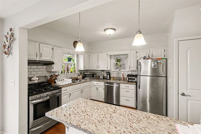 431 Orange Street, Jackson, MI 49202