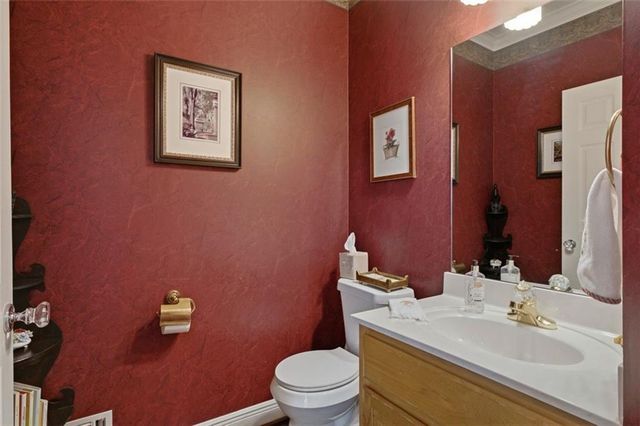 1455 Natchez Way, Grayson, GA 30017