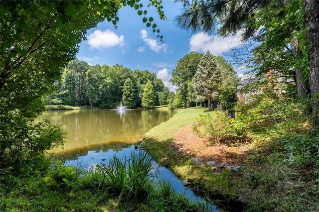 1455 Natchez Way, Grayson, GA 30017