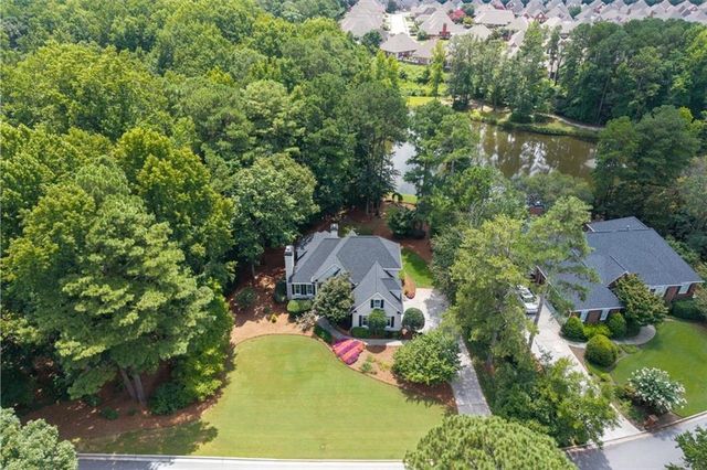 1455 Natchez Way, Grayson, GA 30017