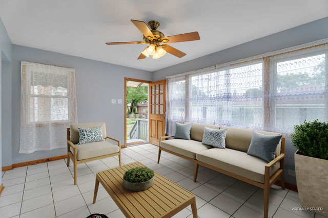 2143 N 76th Avenue, Elmwood Park, IL 60707