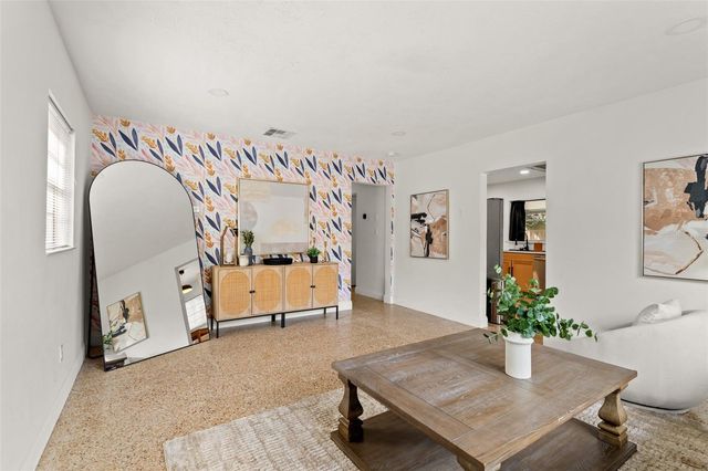 314 W ALVA STREET, Tampa, FL 33603