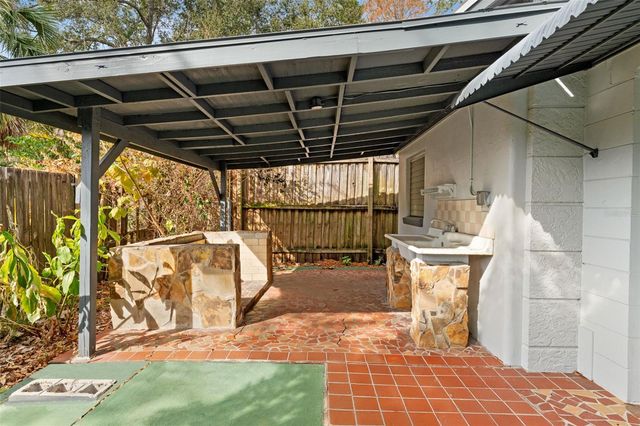 314 W ALVA STREET, Tampa, FL 33603