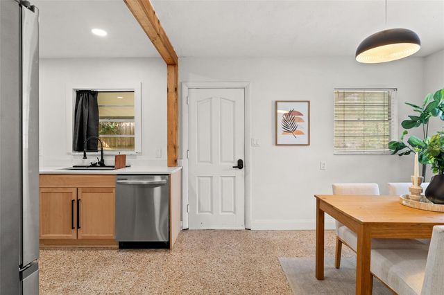 314 W ALVA STREET, Tampa, FL 33603