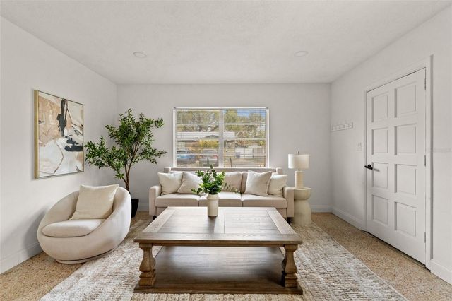 314 W ALVA STREET, Tampa, FL 33603