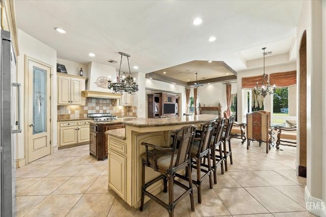11419 Harrington Street, Bakersfield, CA 93311