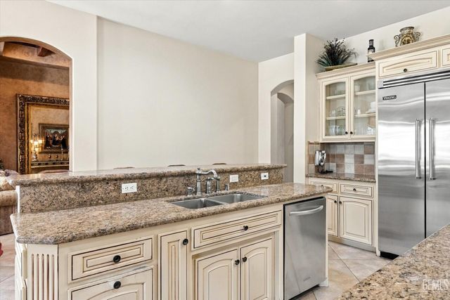 11419 Harrington Street, Bakersfield, CA 93311
