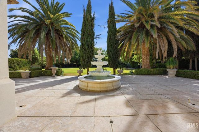 11419 Harrington Street, Bakersfield, CA 93311