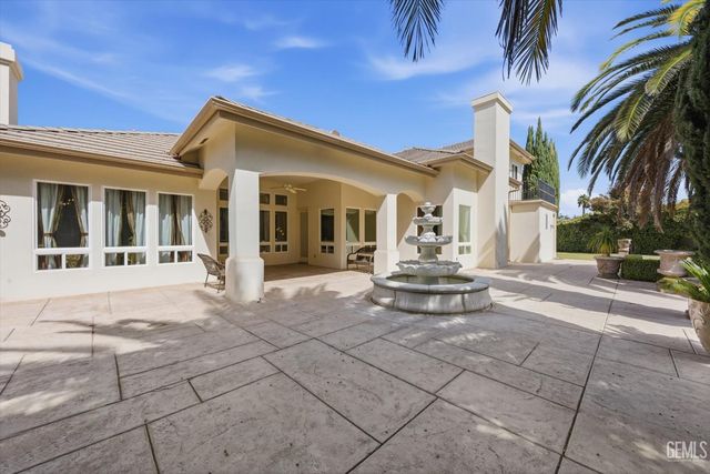 11419 Harrington Street, Bakersfield, CA 93311