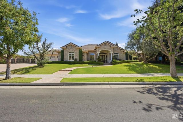 11419 Harrington Street, Bakersfield, CA 93311