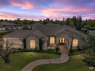 11419 Harrington Street, Bakersfield, CA 93311
