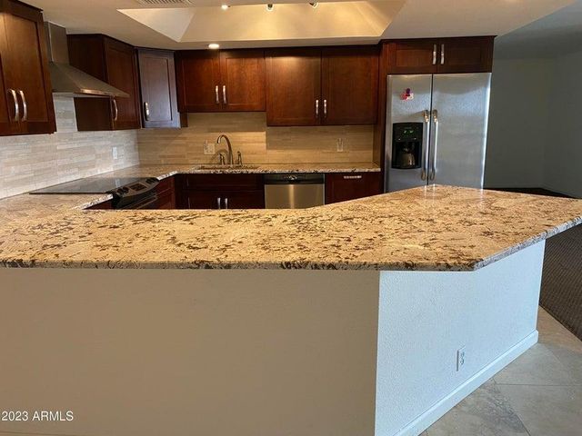 7820 E Camelback Road 501, Scottsdale, AZ 85251