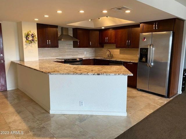 7820 E Camelback Road 501, Scottsdale, AZ 85251