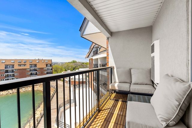 150 Lynnway 503, Lynn, MA 01902