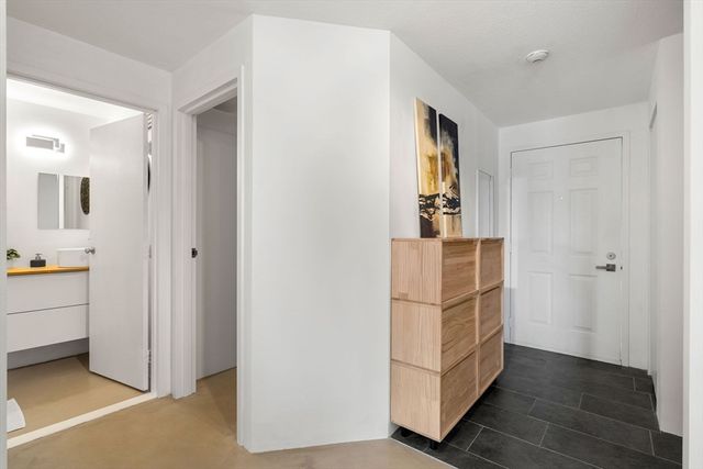 150 Lynnway 503, Lynn, MA 01902