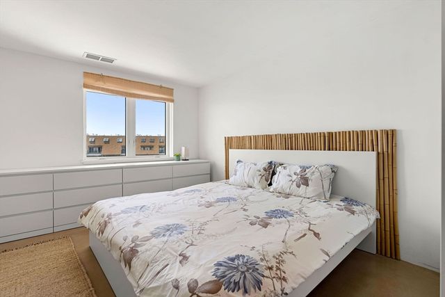 150 Lynnway 503, Lynn, MA 01902