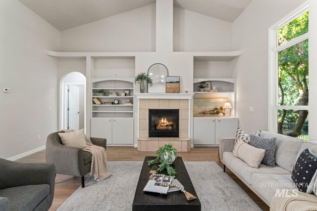 1053 N Elkriver Way, Eagle, ID 83616